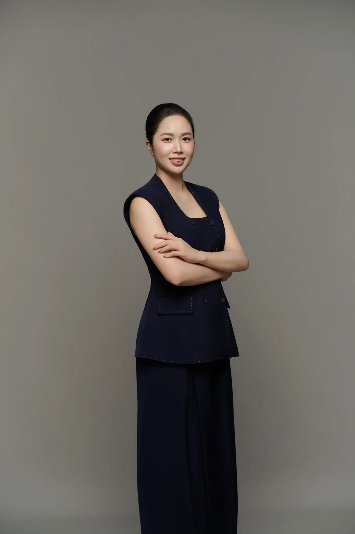 Chân dung Thu Nguyễn